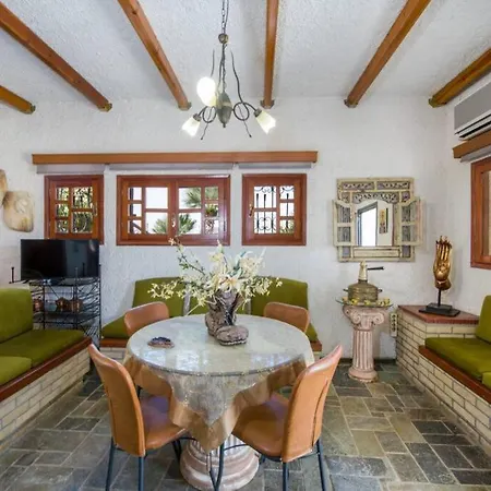 Holiday home Renas Secret Garden House Chania (Crete)