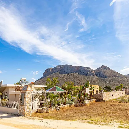 Renas Secret Garden House * Chania (Crete)